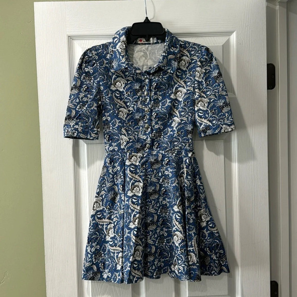 Dresses & Skirts - Liza Muromskaya Dress